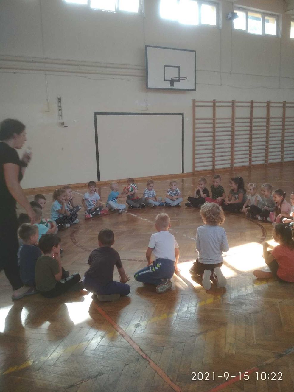 Zajęcia sportowe  w Szkole Podstawowej nr 10 w Jarosławiu
