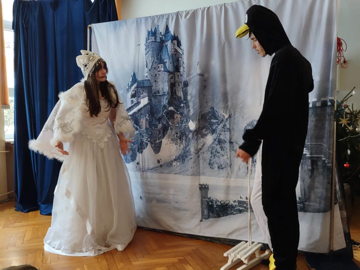 „Zimowa opowieść” w wykonaniu teatru Krak-Art.