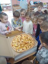 „Święto Pizzy” w Grupie Pomarańczowej.